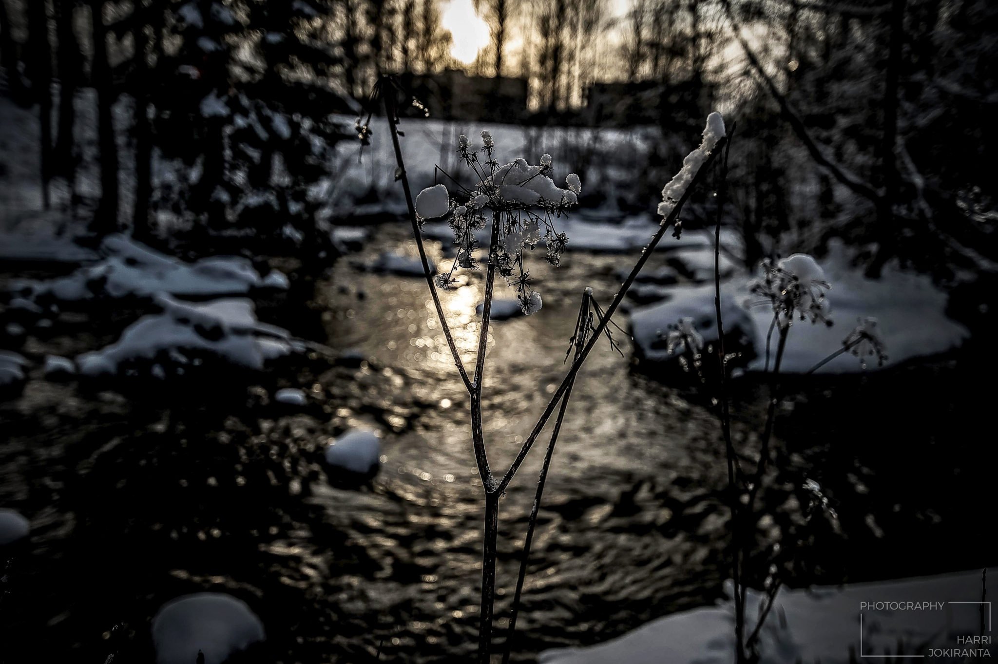 Sunset at April – Kun aurinko laskee